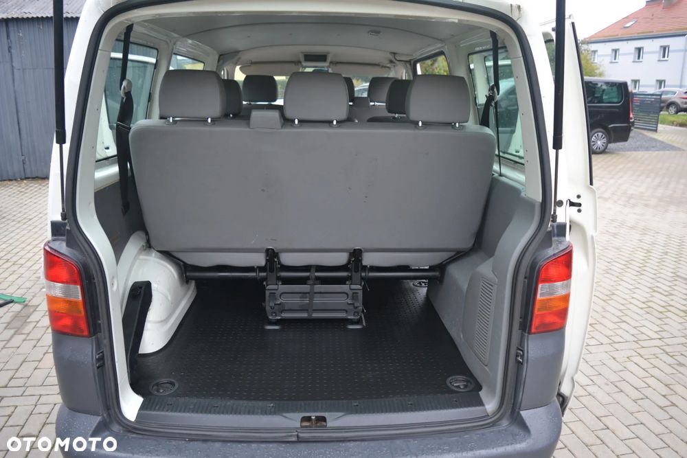 Volkswagen Transporter - 18