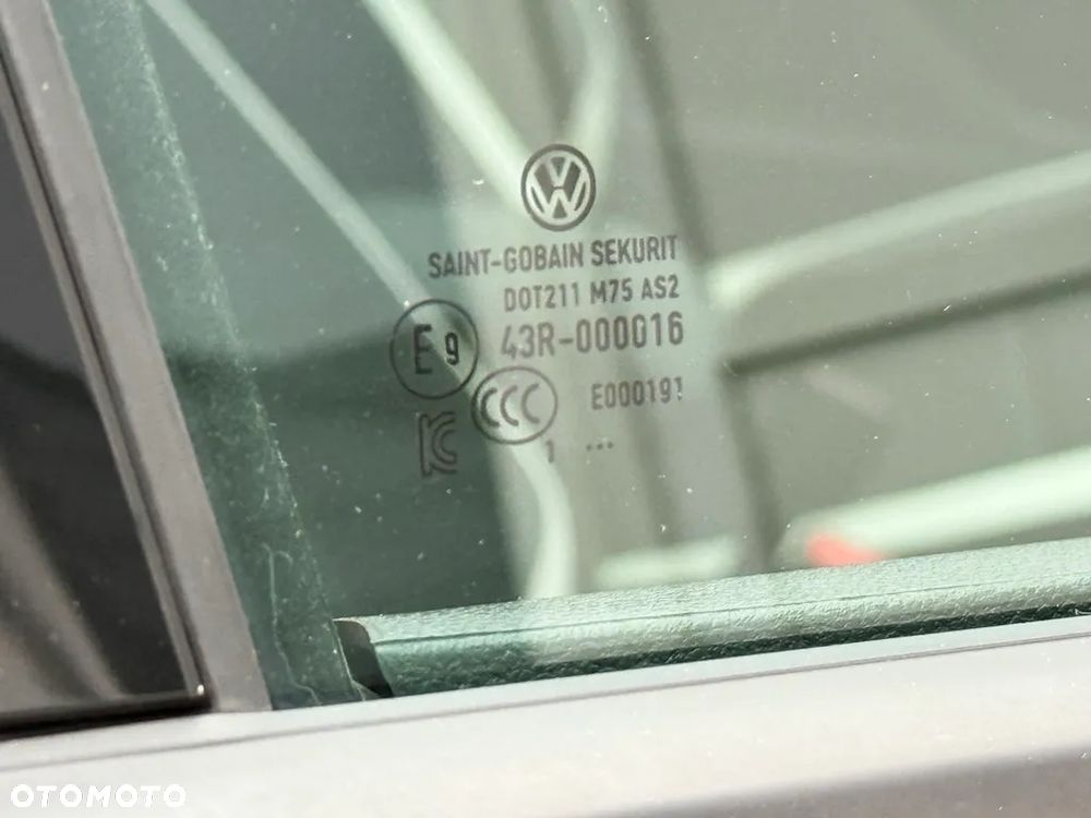 Volkswagen T-Roc 2.0 TDI SCR DSG Sport - 9