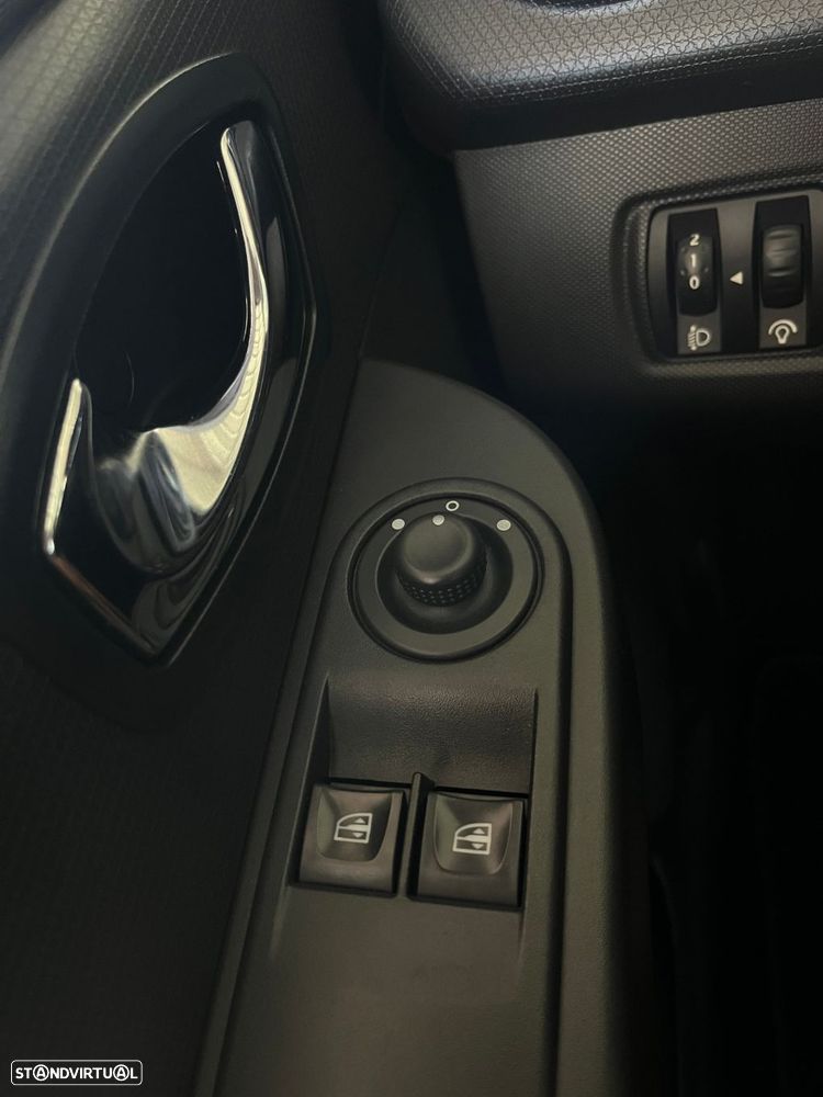 Renault Clio 1.5 dCi Dynamique S 83g - 21