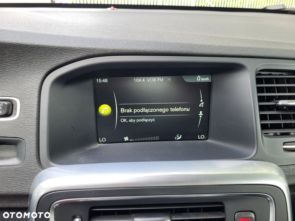 Volvo V60 T5 Geartronic Momentum - 14