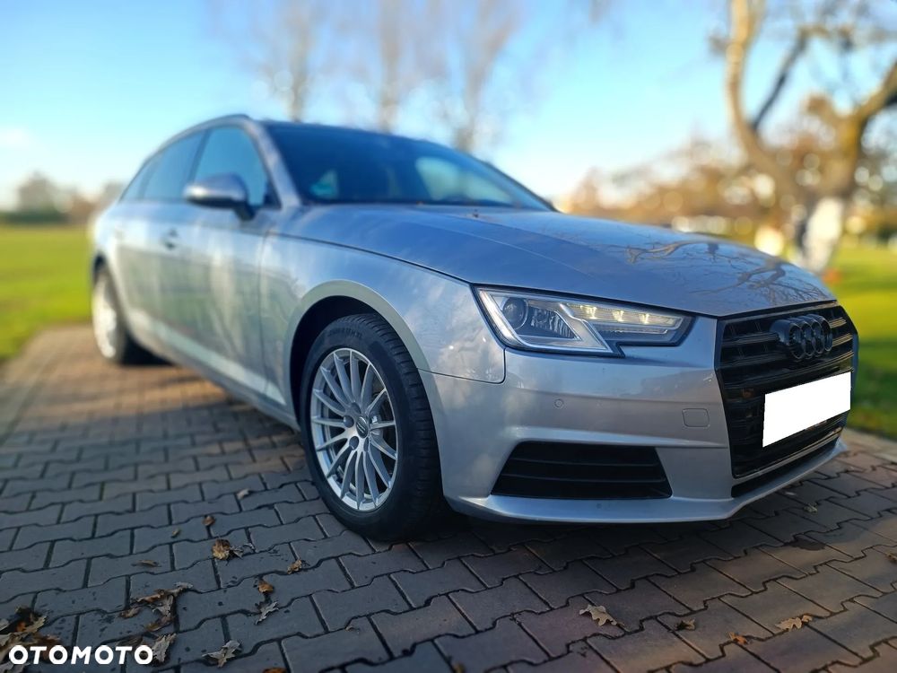 Audi A4 Avant 2.0 TDI DPF Ambition - 1