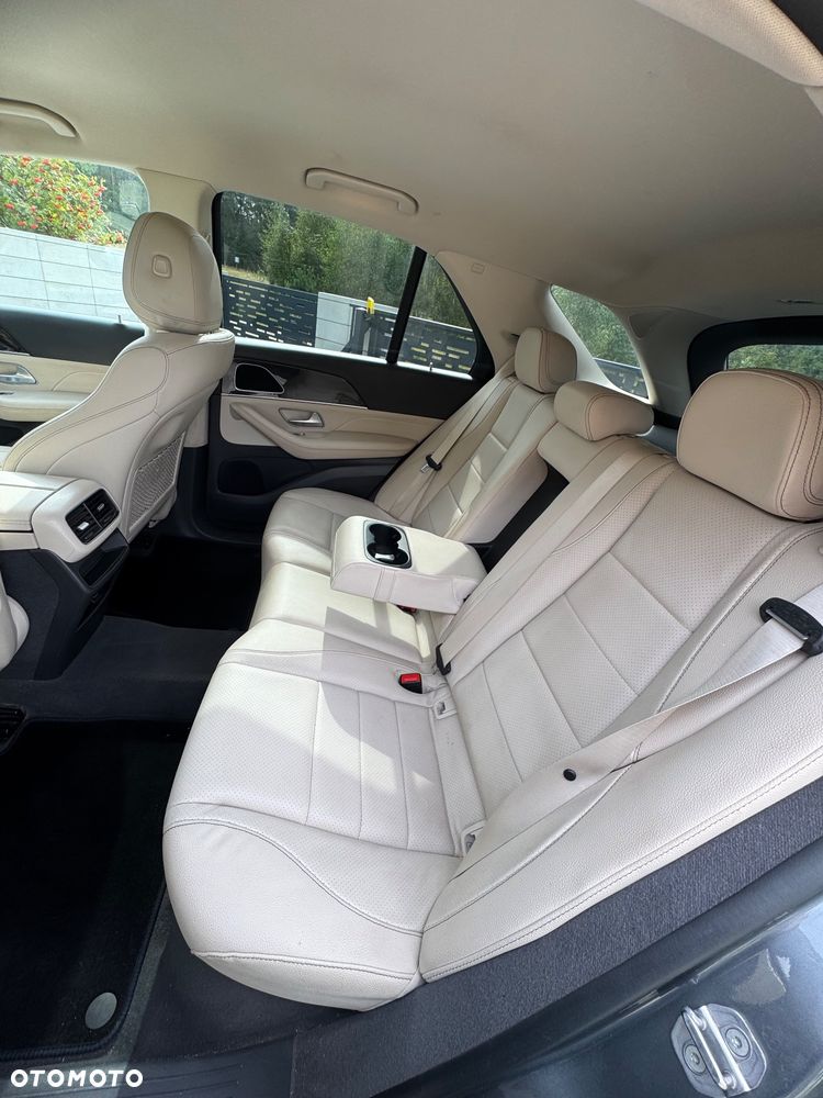 Mercedes-Benz GLE 300 d 4-Matic - 8