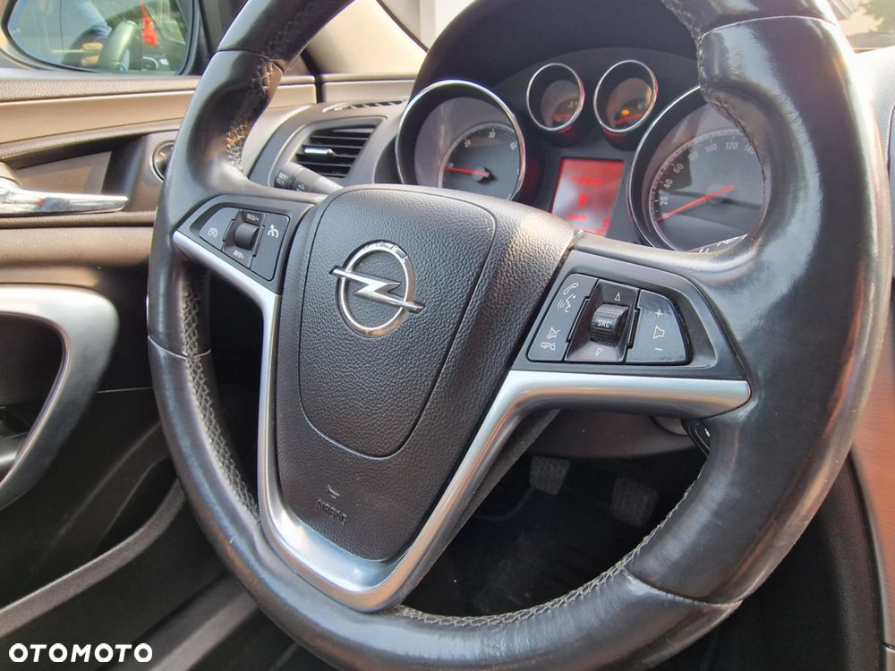 Opel Insignia 2.0 CDTI - 29