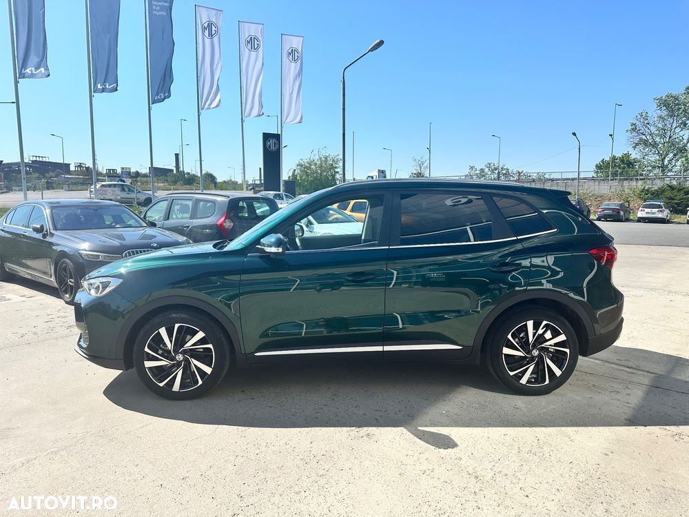 MG ZS HEV 1.5 GSI AT Exclusive - 4