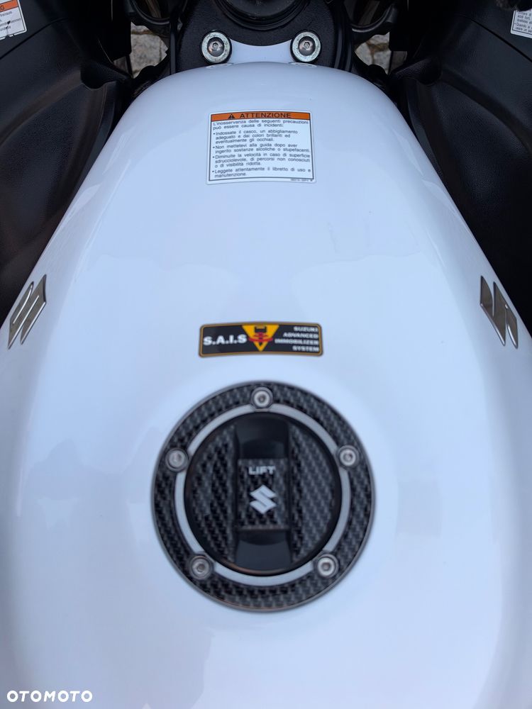 Suzuki Hayabusa - 37