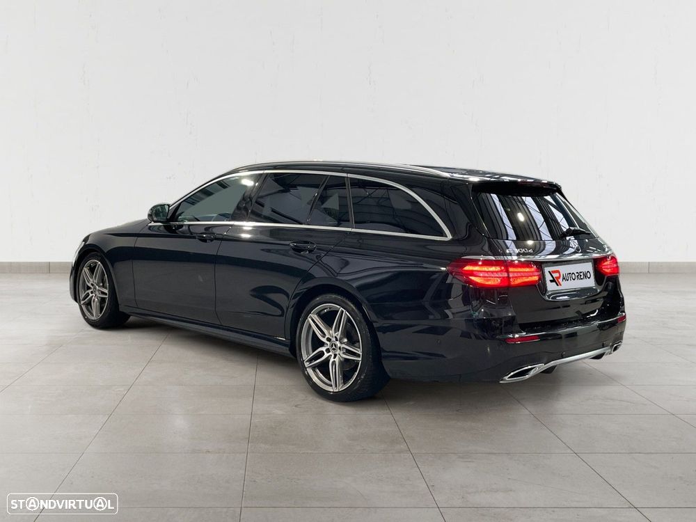 Mercedes-Benz E 300 d AMG - 4