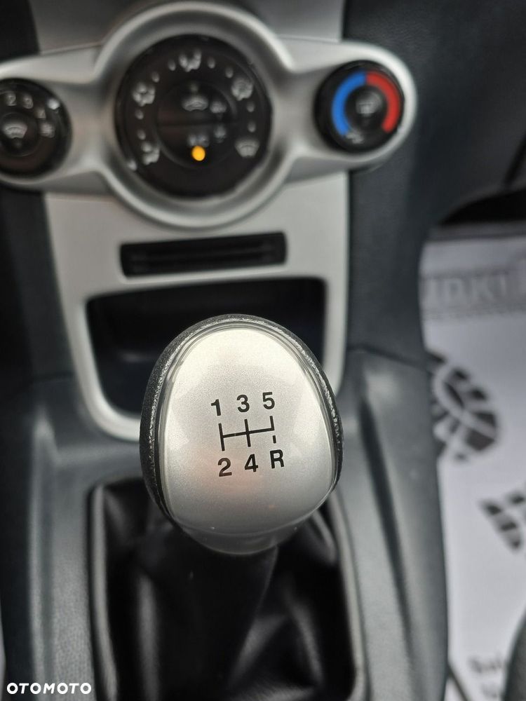 Ford Fiesta - 31