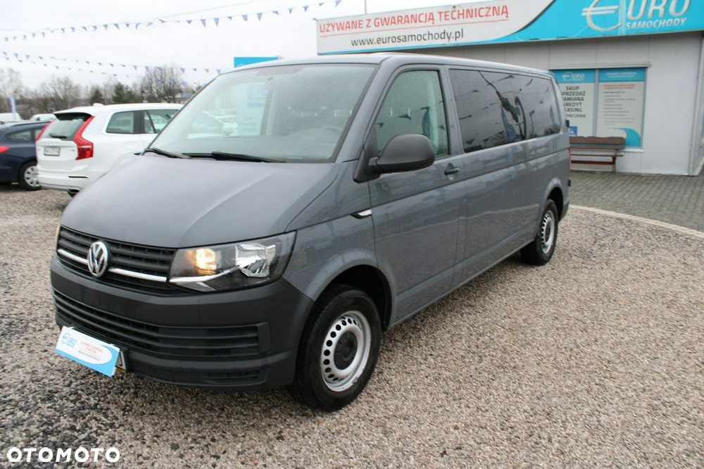 Volkswagen Caravelle - 2