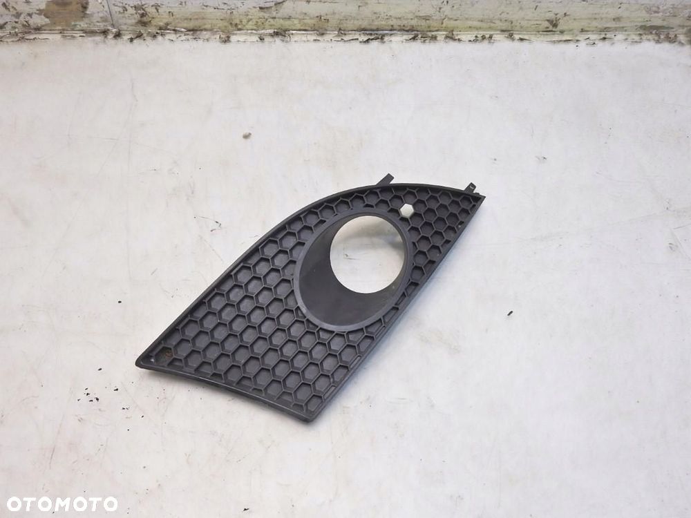 KRATKA ZDERZAKA PRAWA SEAT ALTEA 5P0853666A - 6