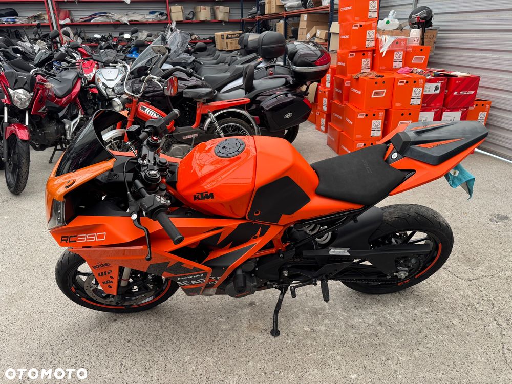 KTM RC 390 - 4