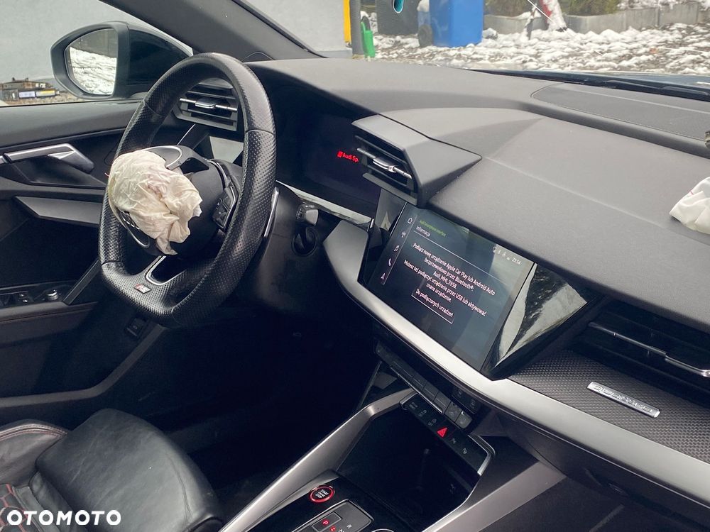 Audi RS3 Limousine - 24