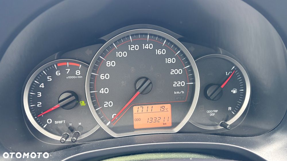 Toyota Yaris - 16