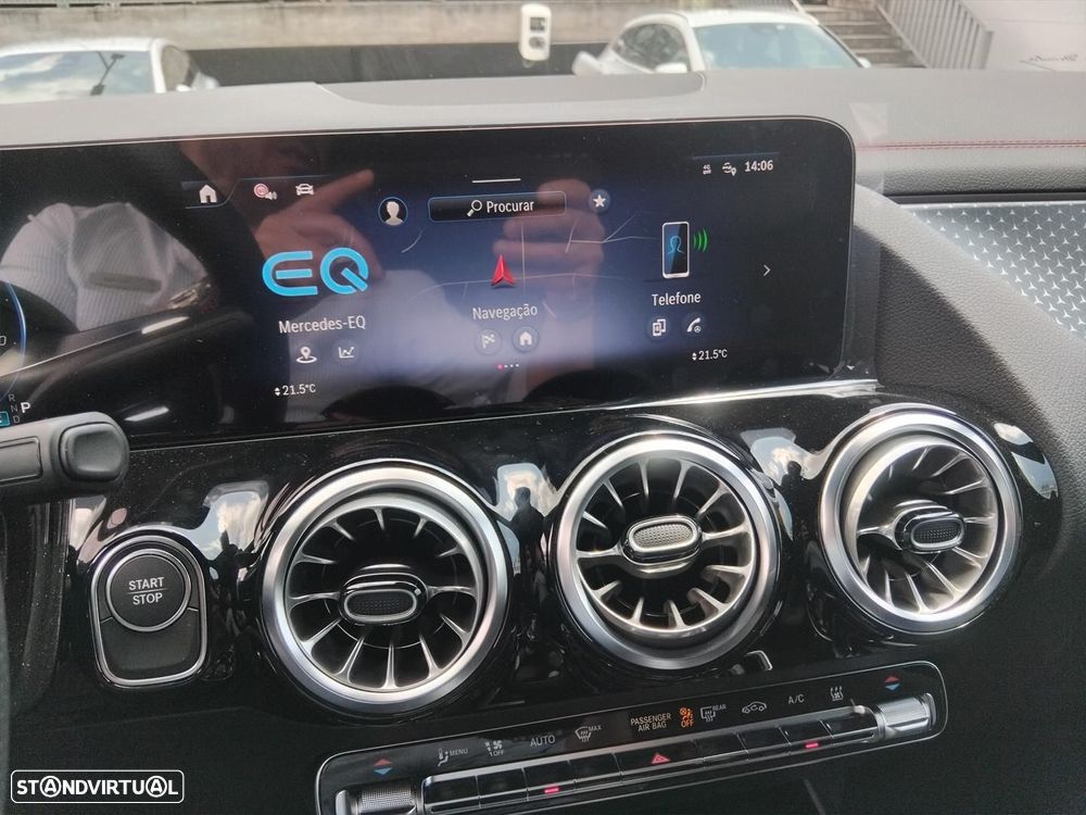 Mercedes-Benz EQA 250+ AMG Line - 16