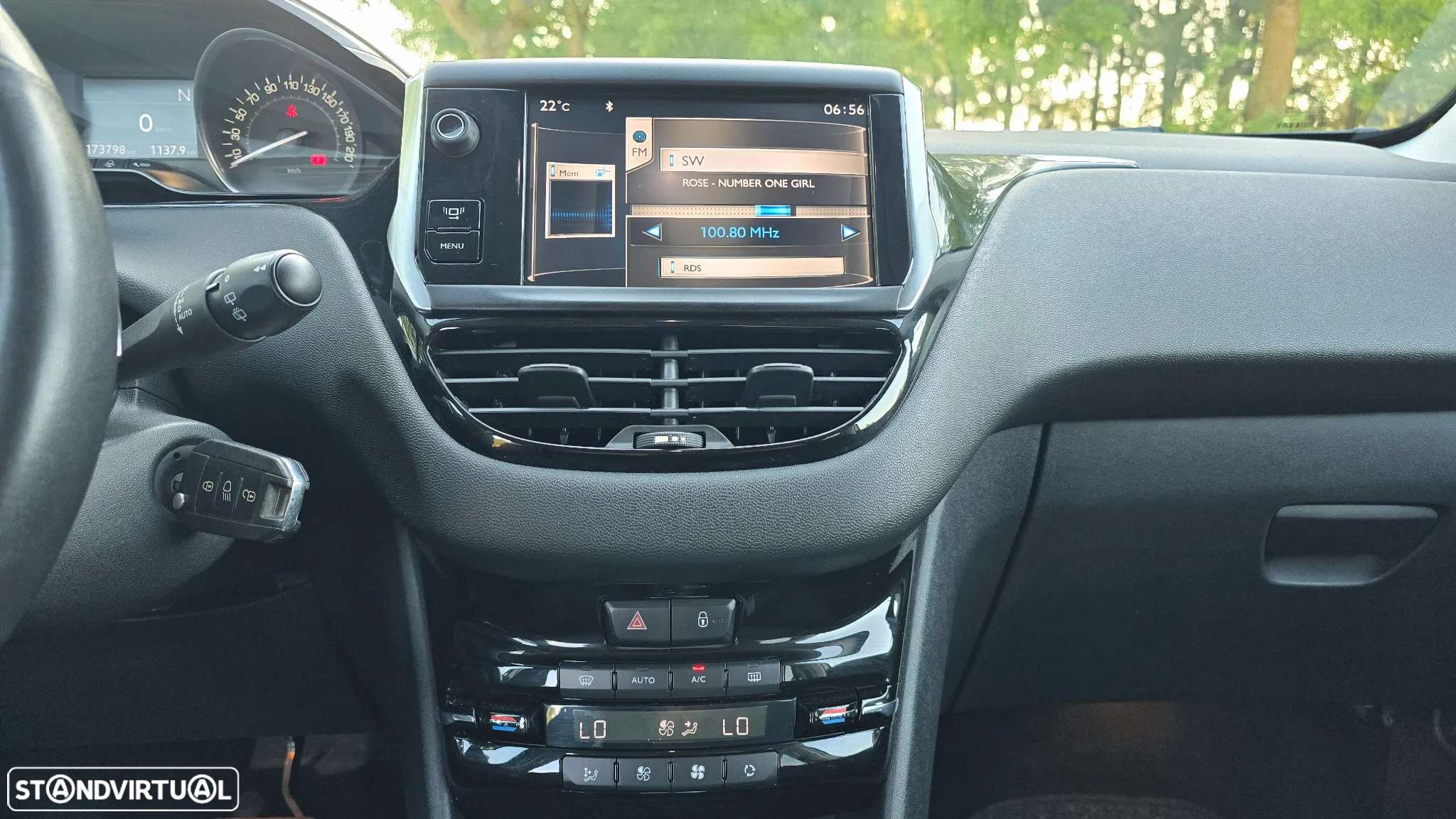 Peugeot 208 1.6 e-HDi Allure 2-Tronic - 20