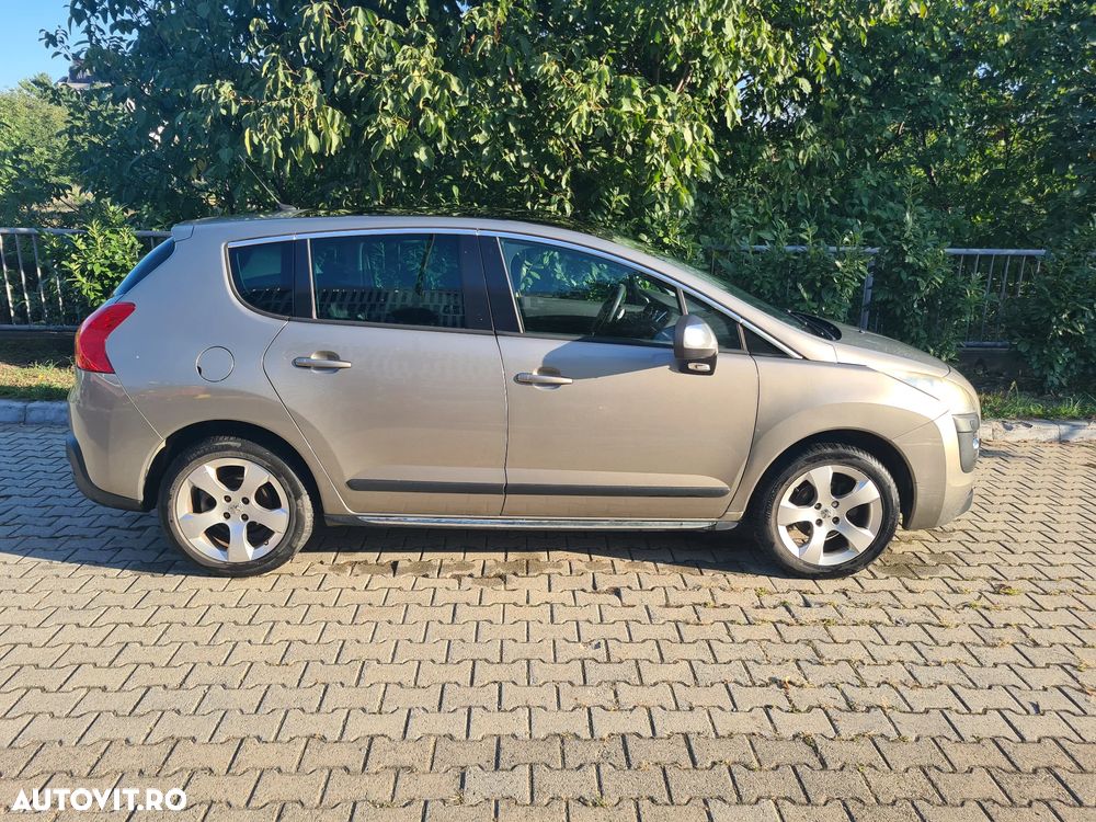 Peugeot 3008 HDi FAP 110 EGS6 Tendance - 3