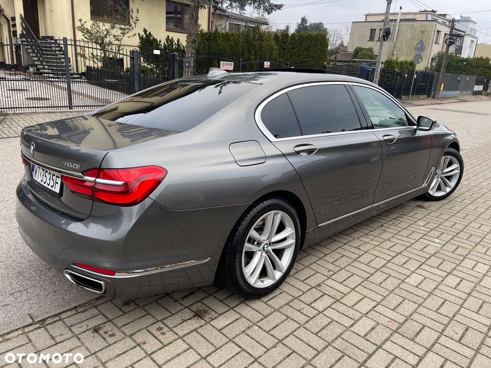 BMW Seria 7 750Li xDrive - 5