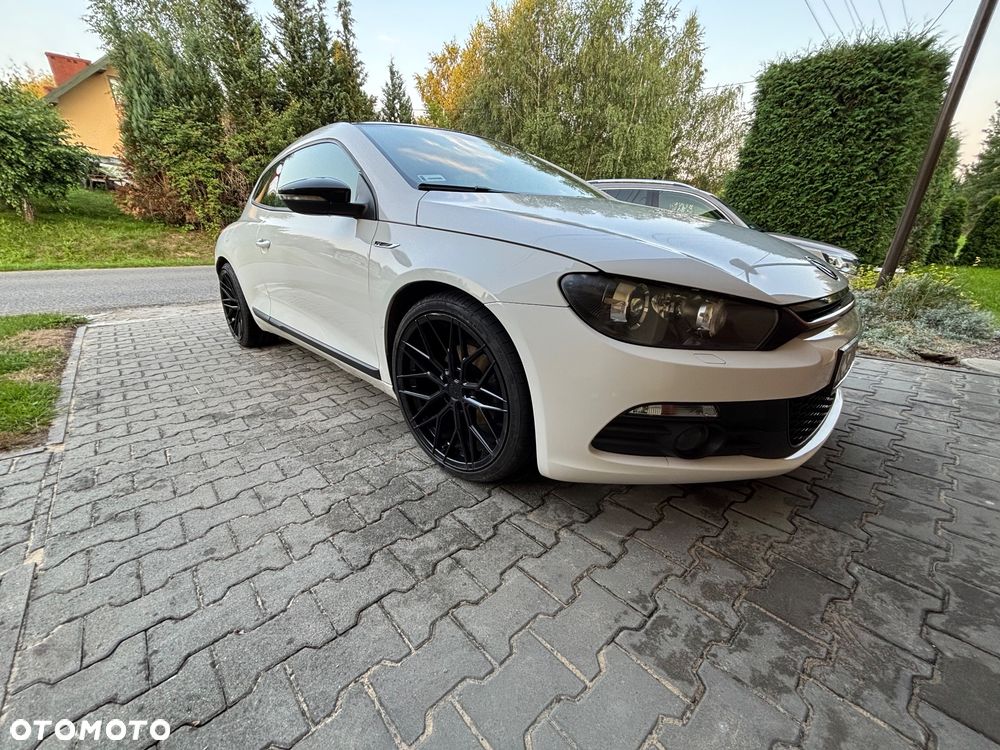 Volkswagen Scirocco 2.0 TDI - 9