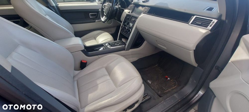 Land Rover Discovery Sport TD4 Dynamic - 10
