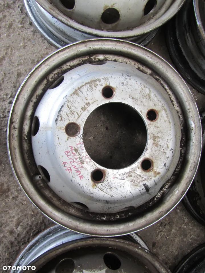 renault maxity 3.0 08r felgi stalowe blizniak - 7