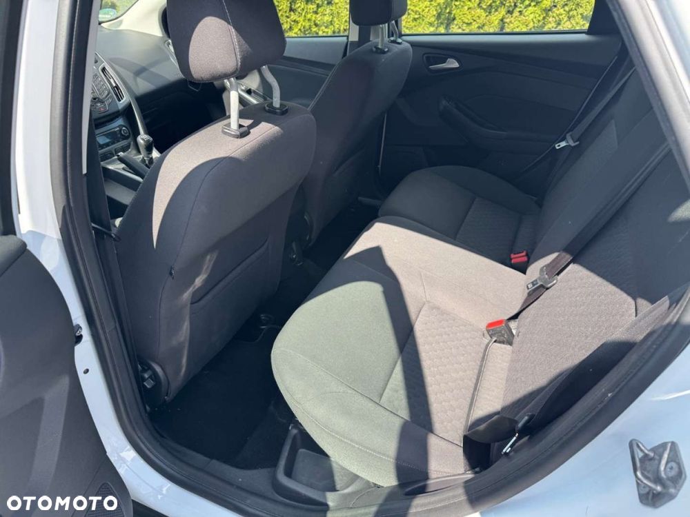 Ford Focus - 16