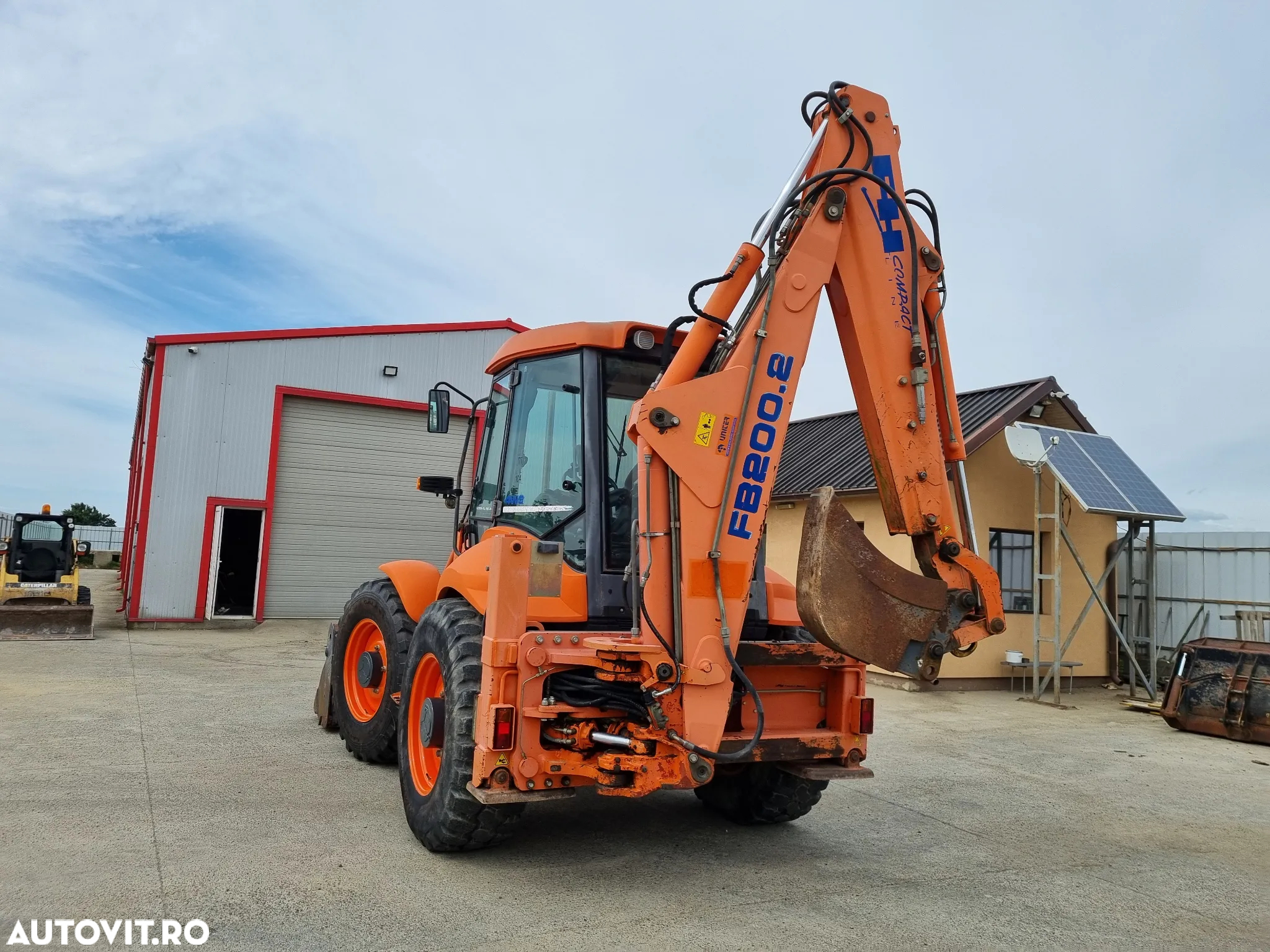 FIAT HITACHI FB 200.2 - 10