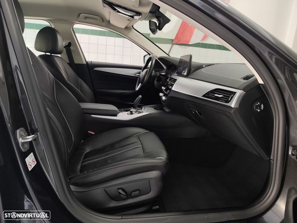 BMW 520 d Auto - 13