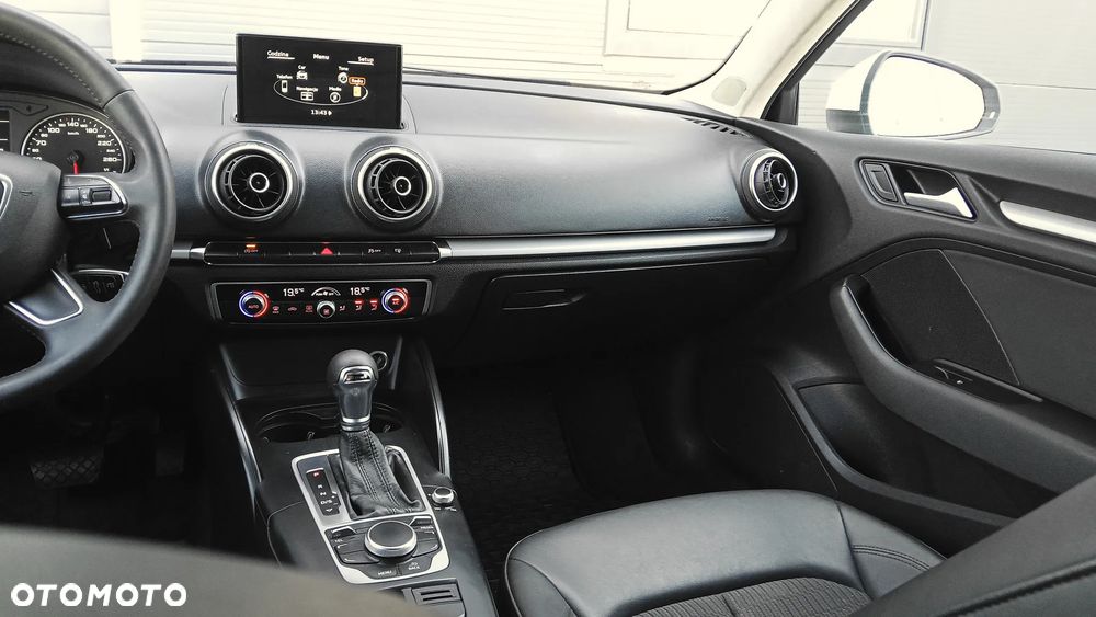 Audi A3 Sportback 1.6 TDI S tronic sport - 3