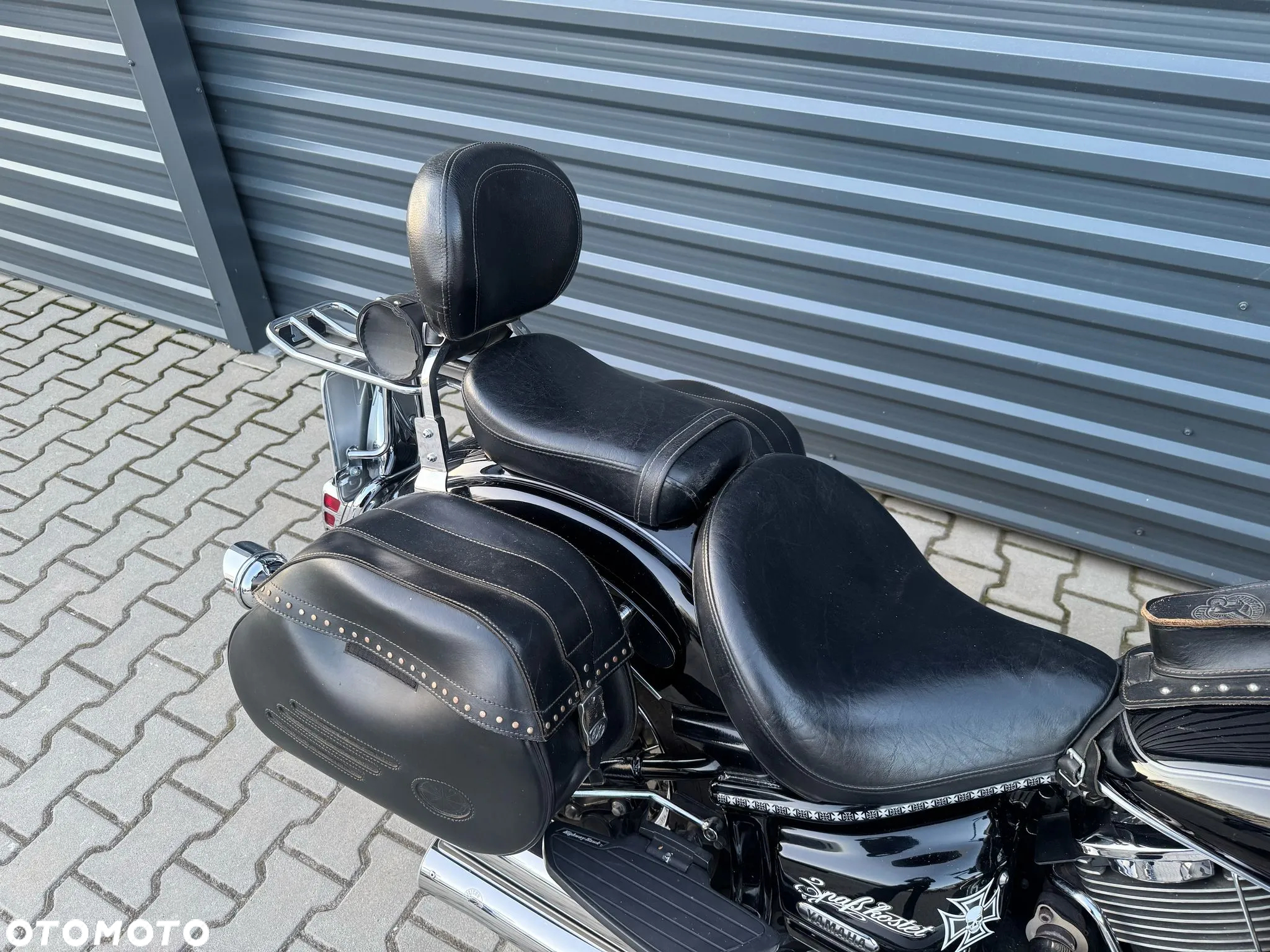 Yamaha XVS - 11