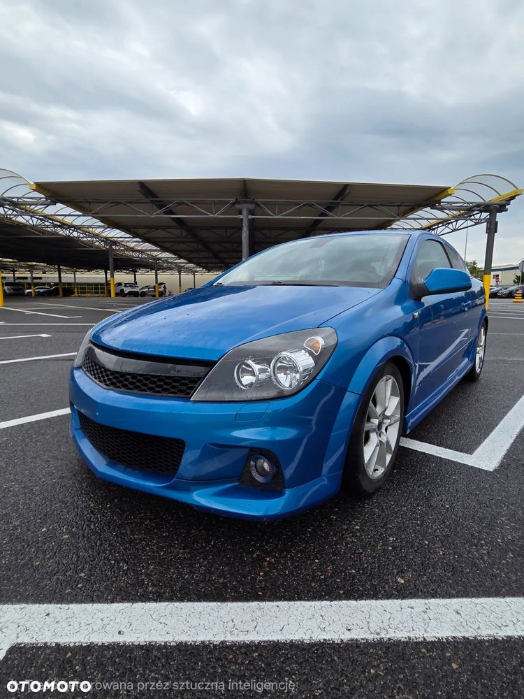 Opel Astra 2.0 T OPC - 1