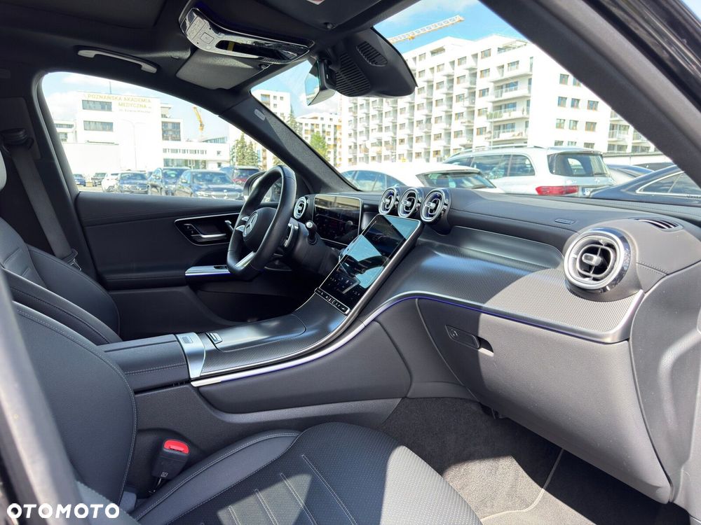 Mercedes-Benz GLC 220 d mHEV 4-Matic AMG Line - 25