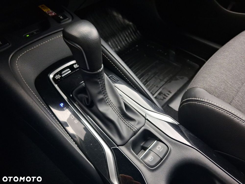 Toyota Corolla 1.8 Hybrid Style - 23