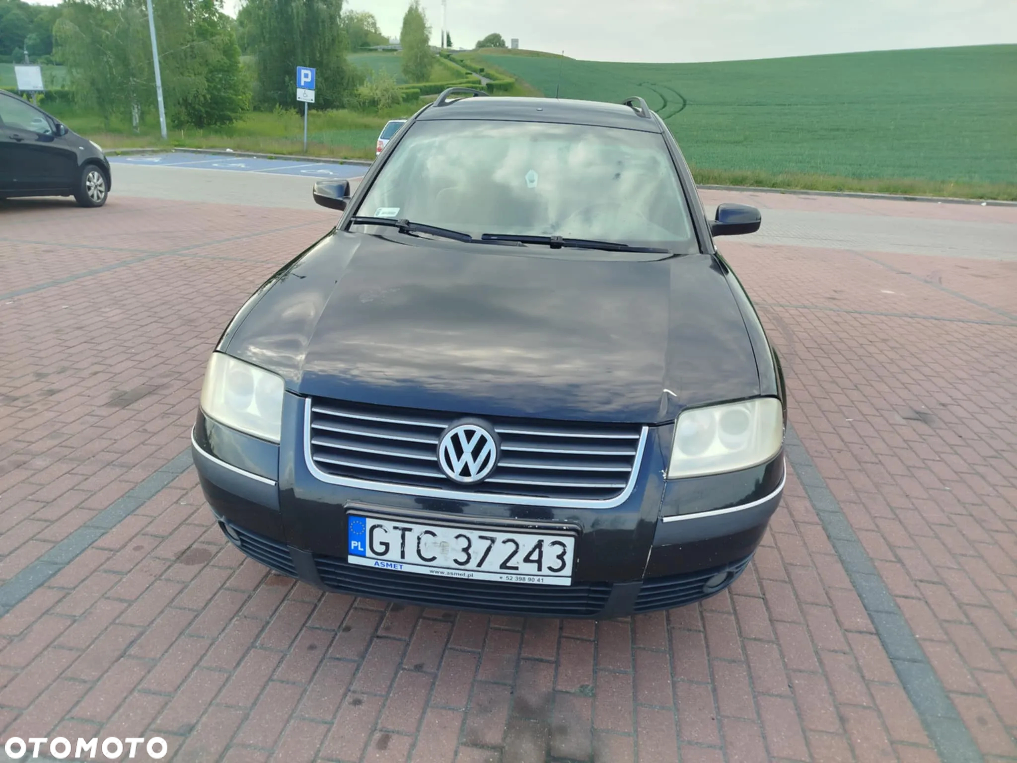 Volkswagen Passat 1.9 TDI Basis - 2