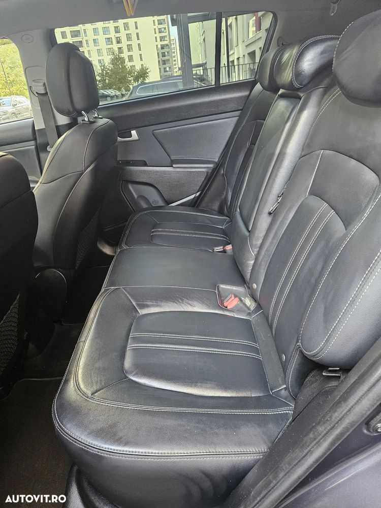 Kia Sportage - 12