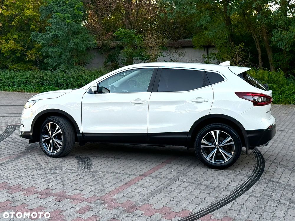 Nissan Qashqai 1.3 DIG-T N-Connecta - 14