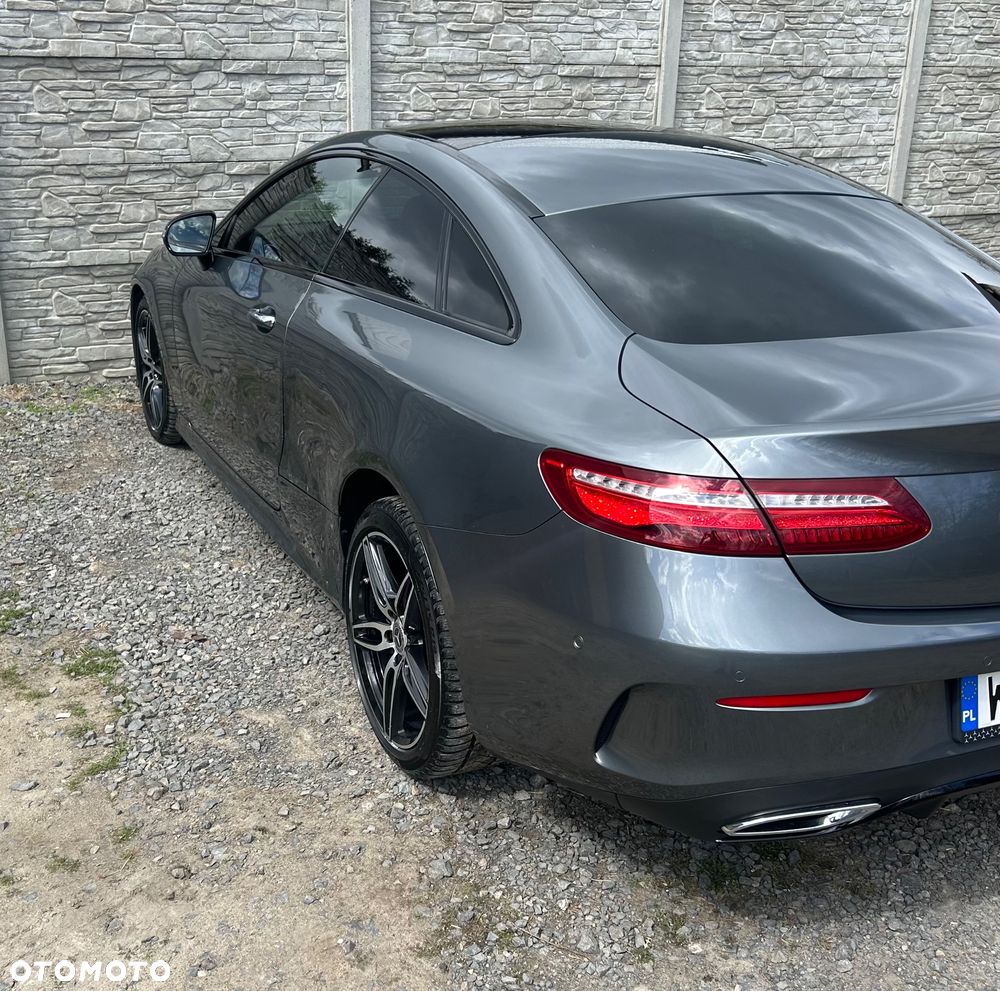 Mercedes-Benz Klasa E 220 d 4-Matic 9G-TRONIC - 5