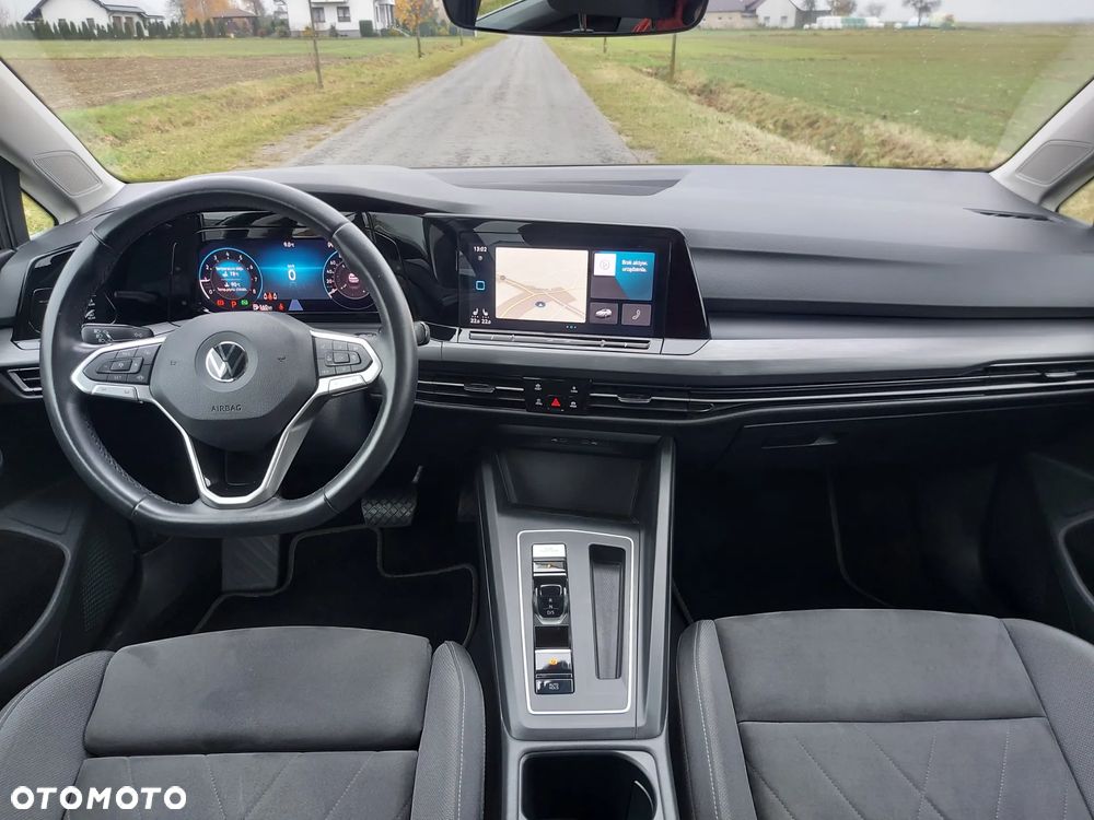 Volkswagen Golf - 16