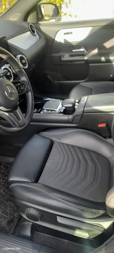 Mercedes-Benz GLA 200 d 8G-DCT Progressive - 12