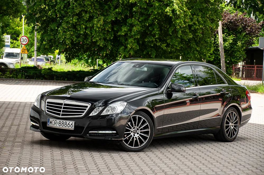 Mercedes-Benz Klasa E 220 BlueTEC 4Matic 7G-TRONIC Avantgarde - 15