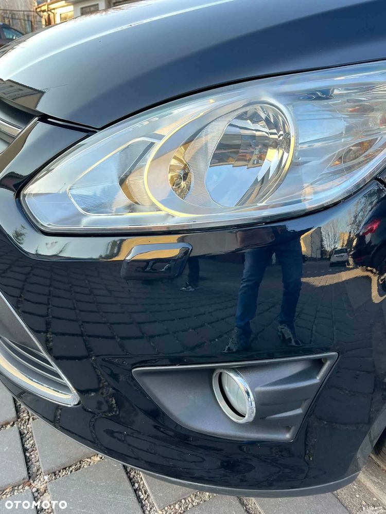 Ford C-MAX - 13