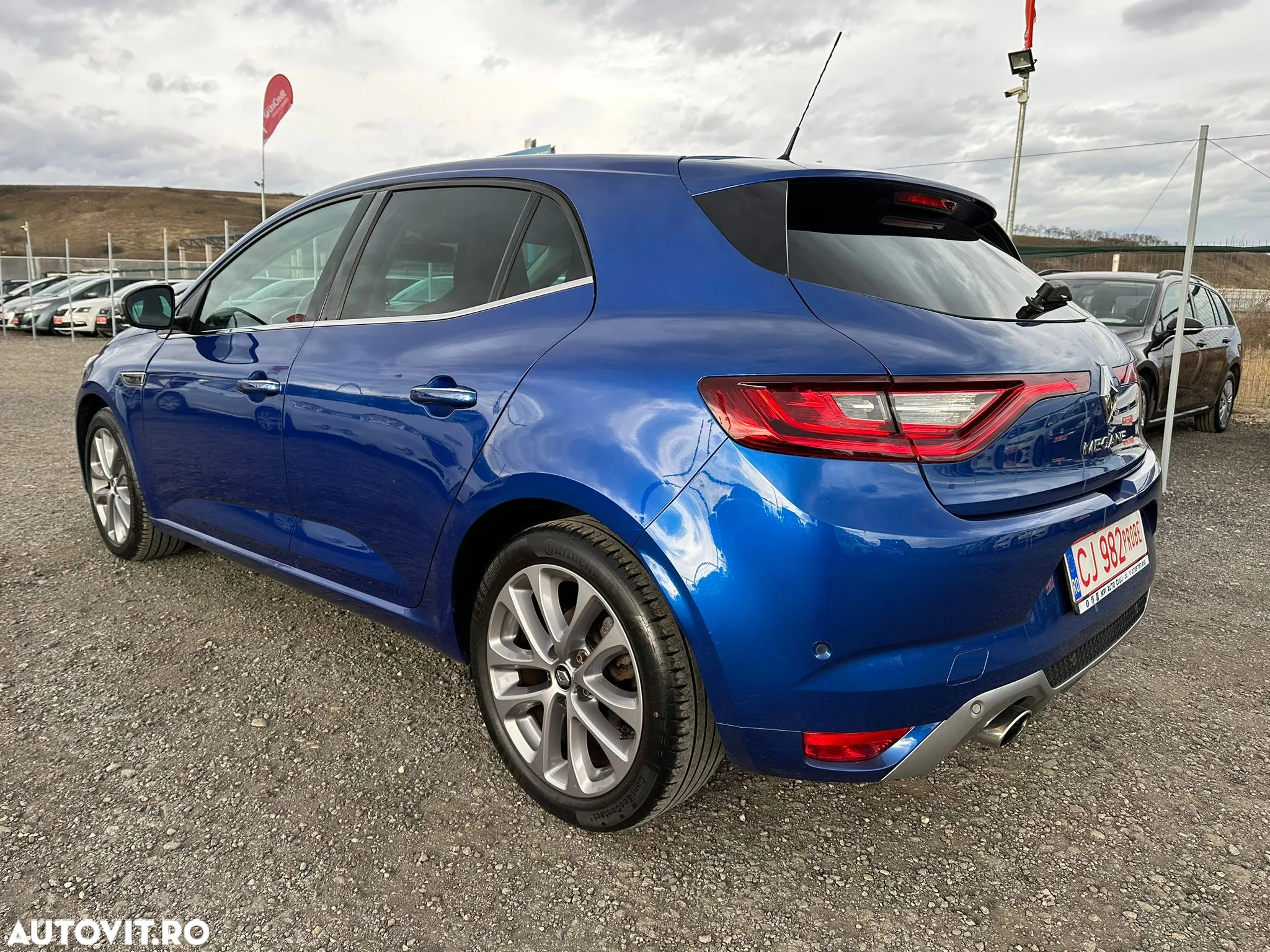 Renault Megane ENERGY TCe 130 GT LINE - 10