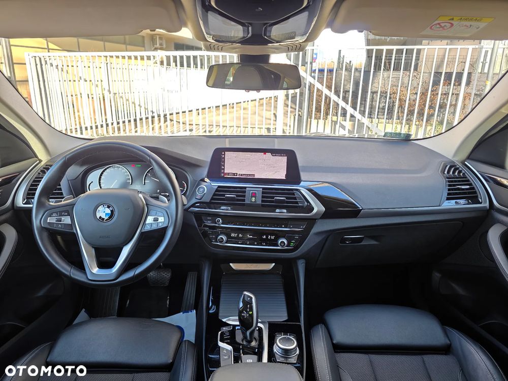 BMW X4 xDrive20i xLine sport - 10