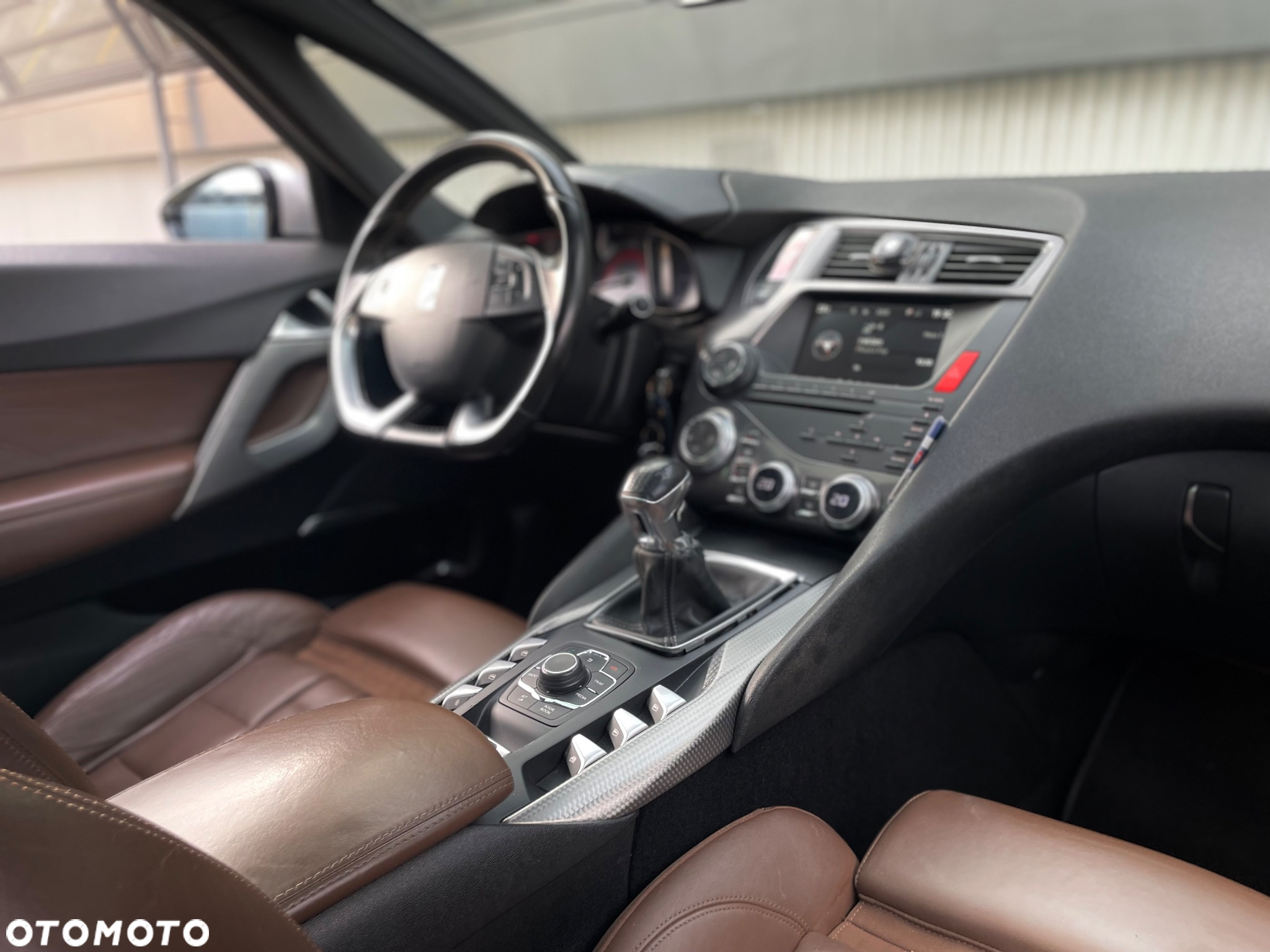Citroën DS5 2.0 HDi SportChic - 24