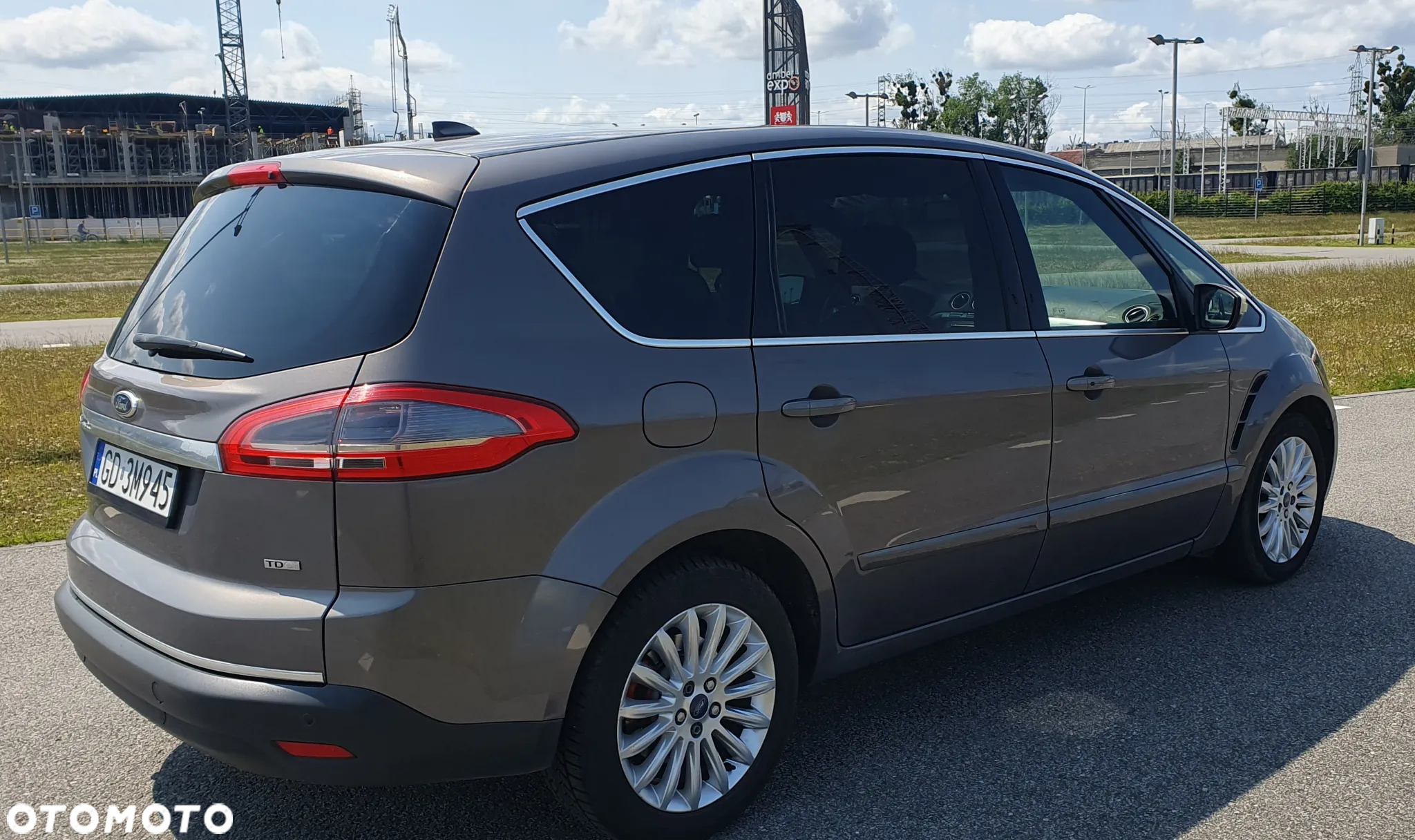 Ford S-Max - 7