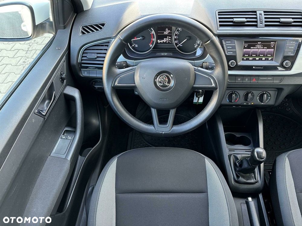 Skoda Fabia - 17
