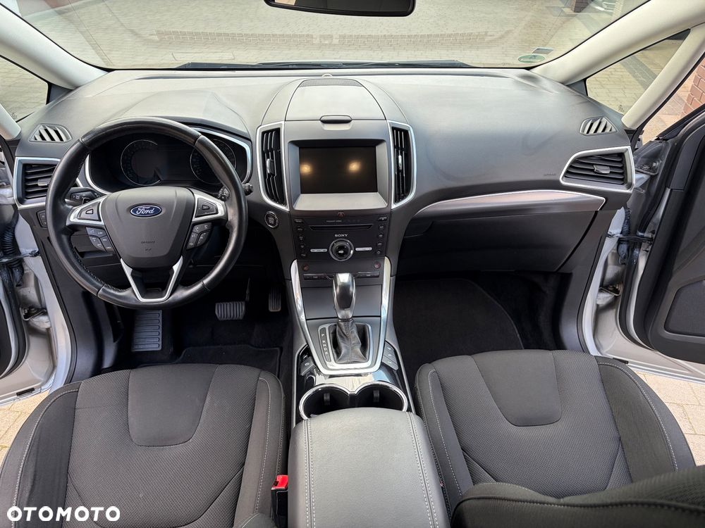 Ford S-Max 2.0 TDCi Titanium PowerShift - 12