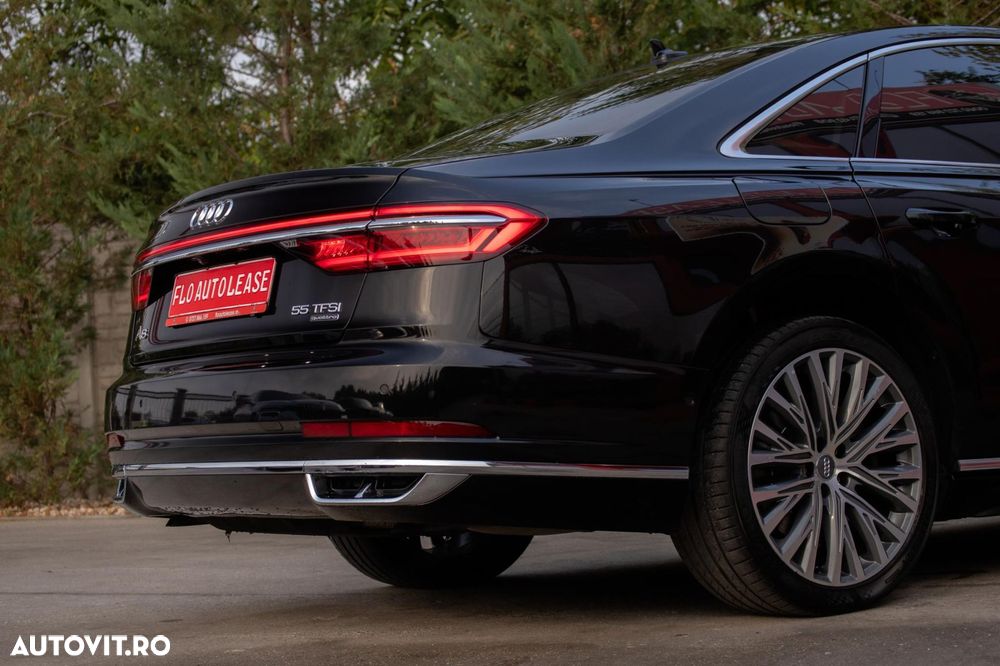 Audi A8 - 6
