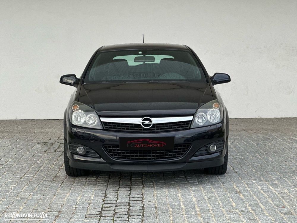 Opel Astra GTC 1.7 CDTi - 2
