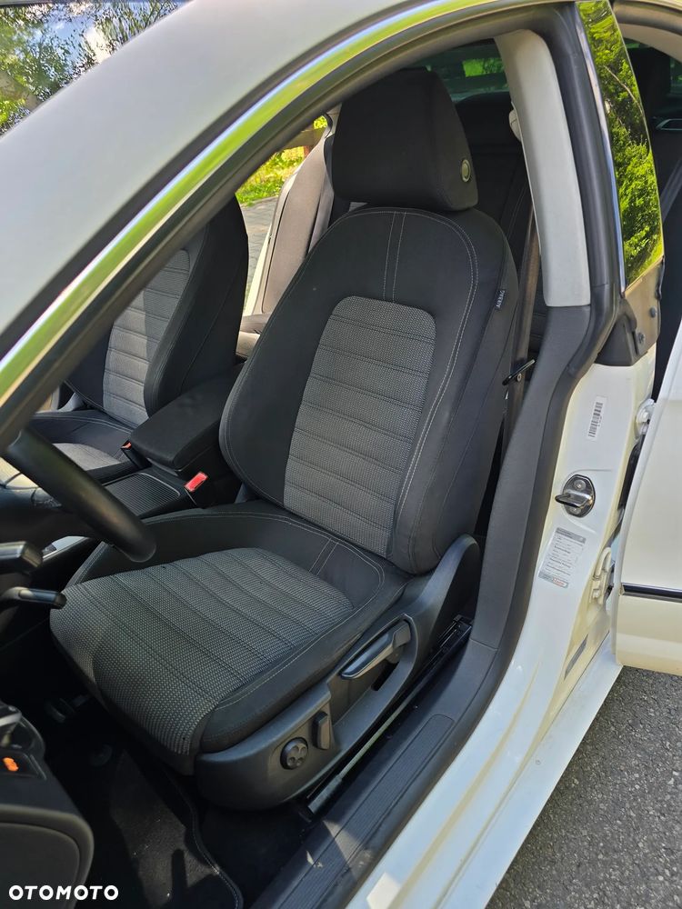 Volkswagen Passat CC 2.0 TDI BlueMotion Technology - 21