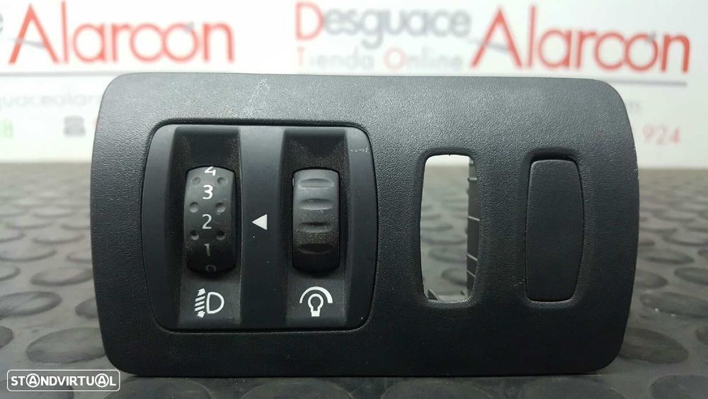 CONTROLE DE AJUSTE DE LUZES RENAULT CLIO III EXCEPTION - 1