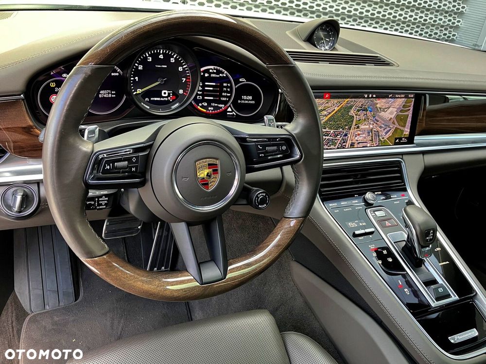 Porsche Panamera - 14